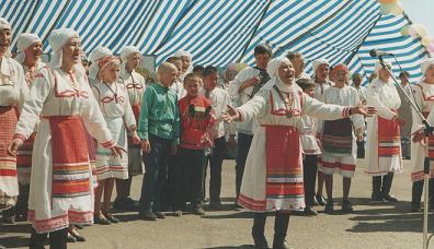 Фольклорный ансамбль "Эткер" едет на Всероссийский конкурс